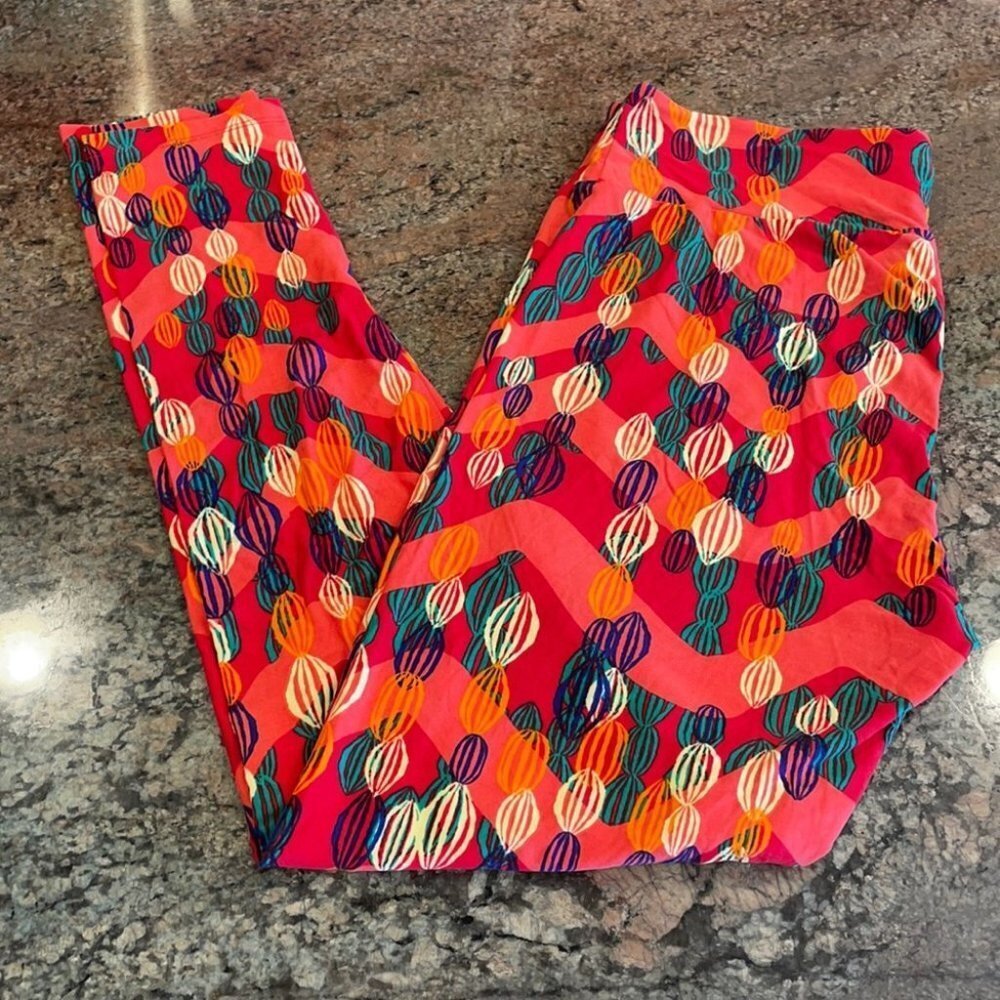 TC NWOT LuLaRoe Leggings AA31 5004